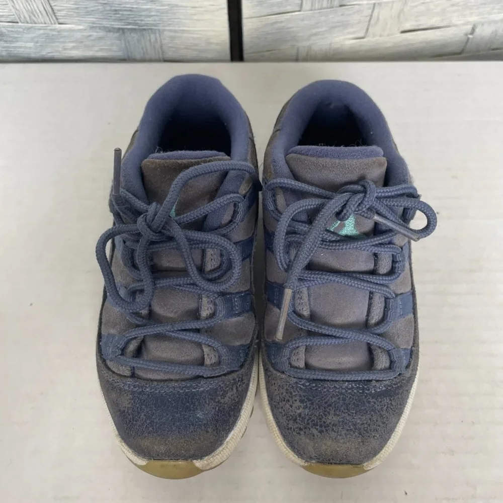 Nike Air Jordan 11 Sz 10C Retro Low TD BG Size 10C Toddler Shoes Blue Suede‎